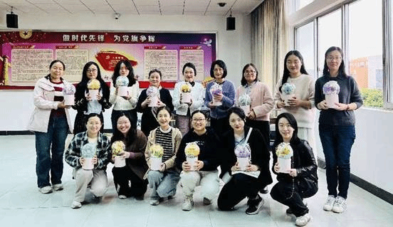 说明: be3ada94b9057dd23647fc018a13025